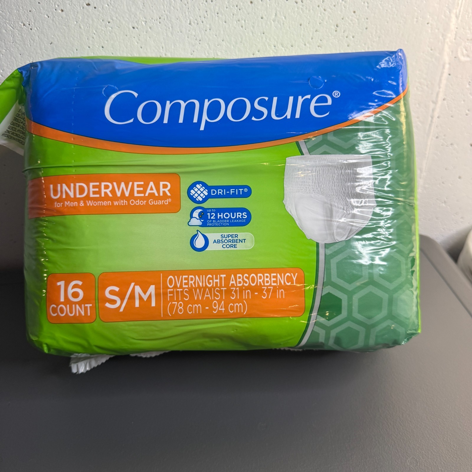 Composure Incontinence Underwear 16 Count Size Small Medium Fits Waist 31-37 in