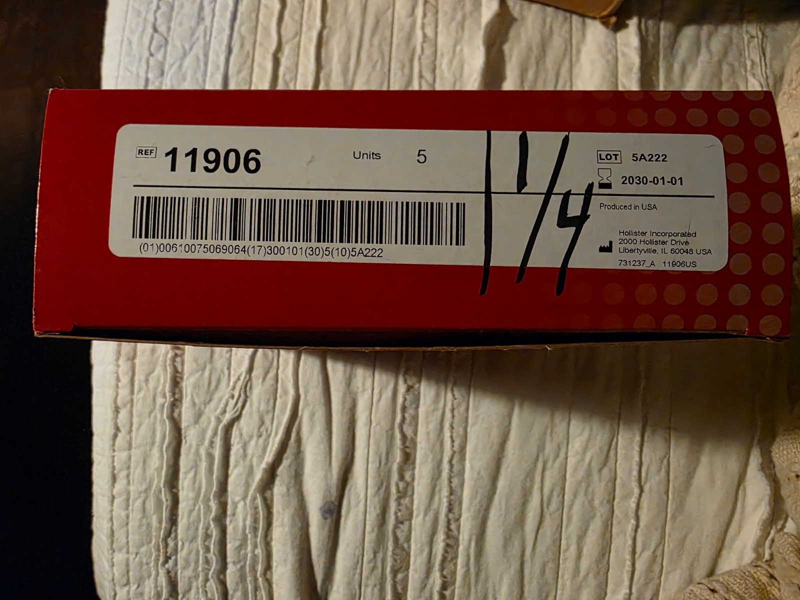 Hollister CeraPlus 11906, 24 5-count boxes, 120 total barriers, precut 1 1/4 inc