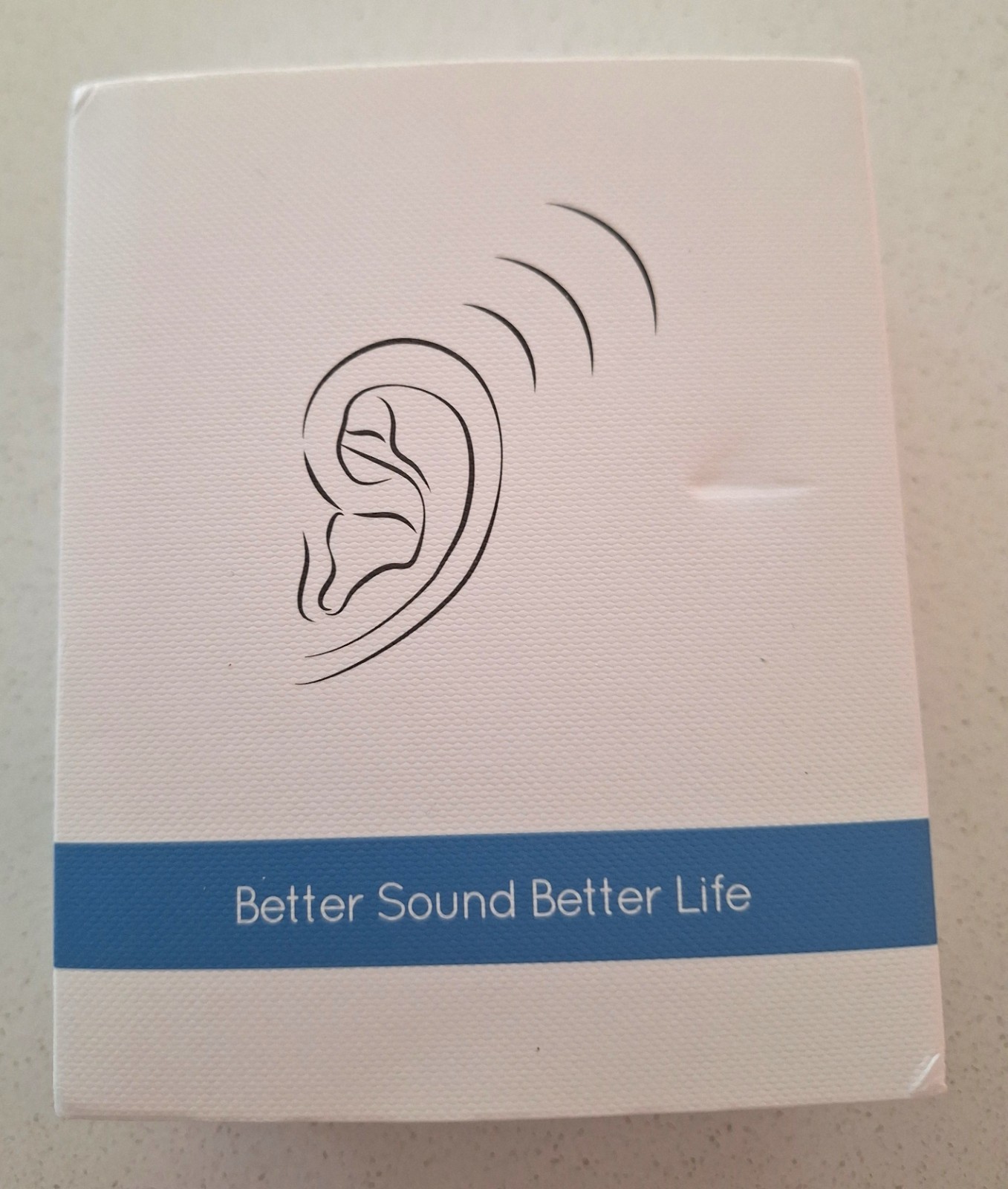 Brand New Hearing Aid G37 Noise Reduction Virtually Invisible. Charger included.