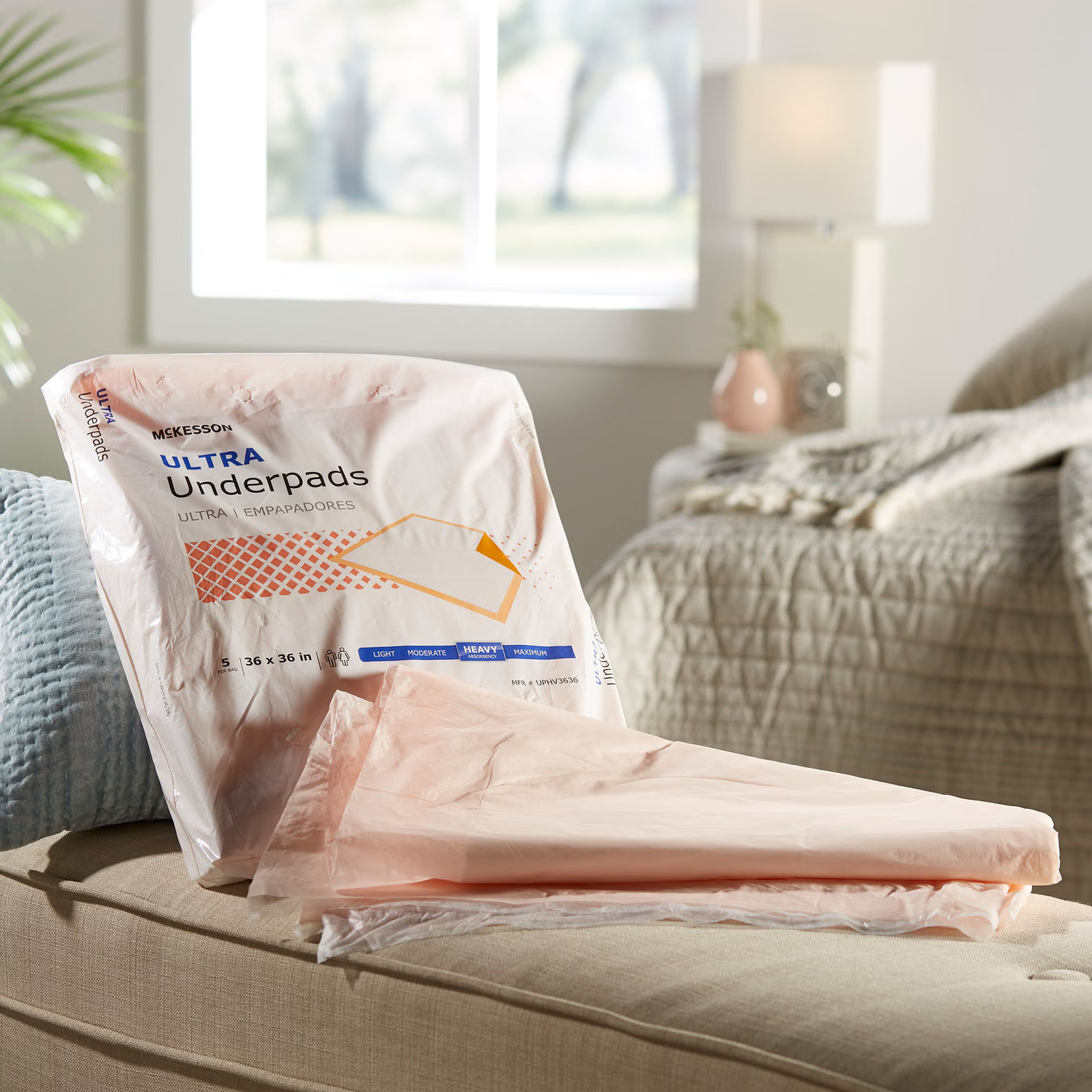 McKesson Ultra Underpad Heavy Absorbency 36X36″ 50 ct