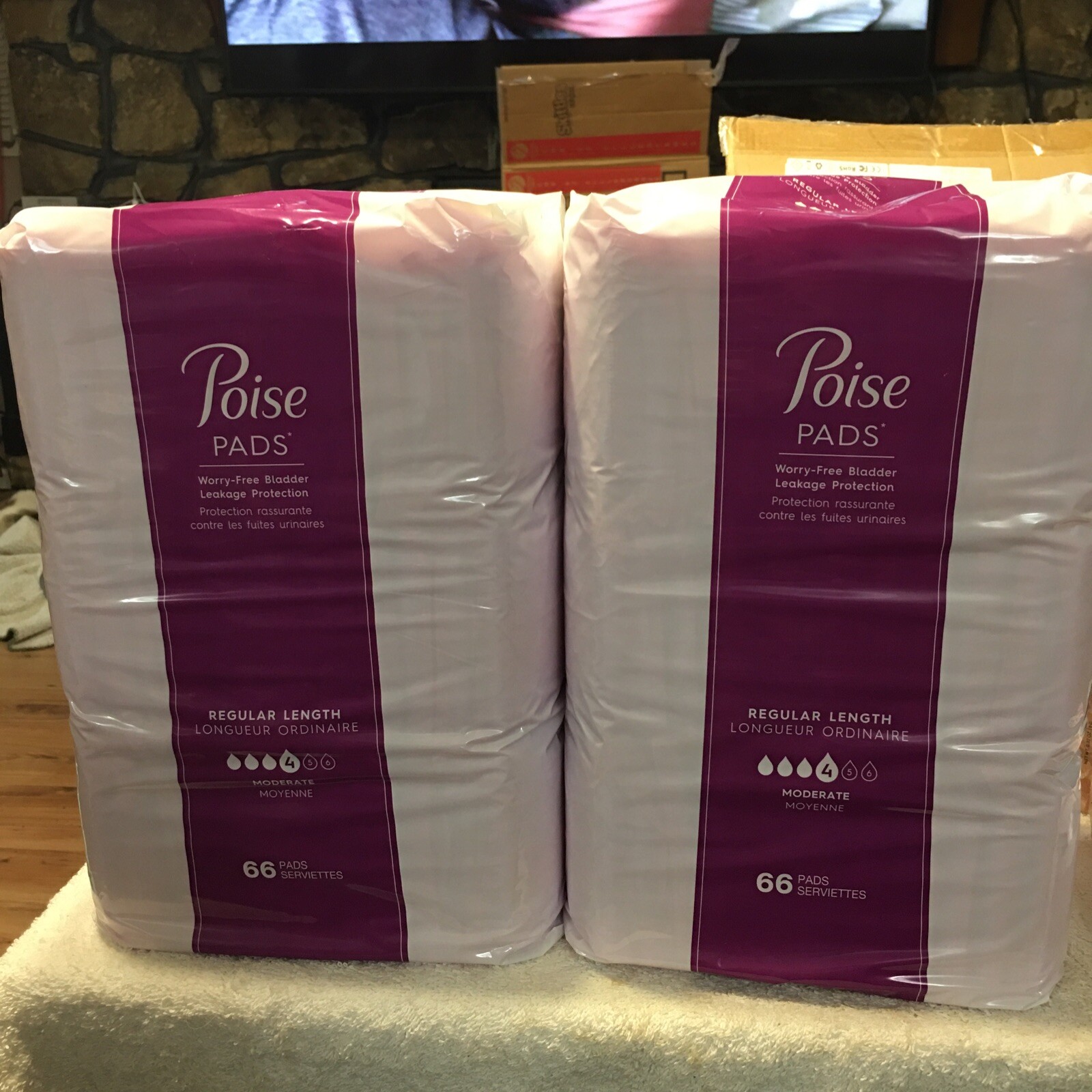 Poise Incontinence 132 Pads for Women Moderate Absorbency Regular Length