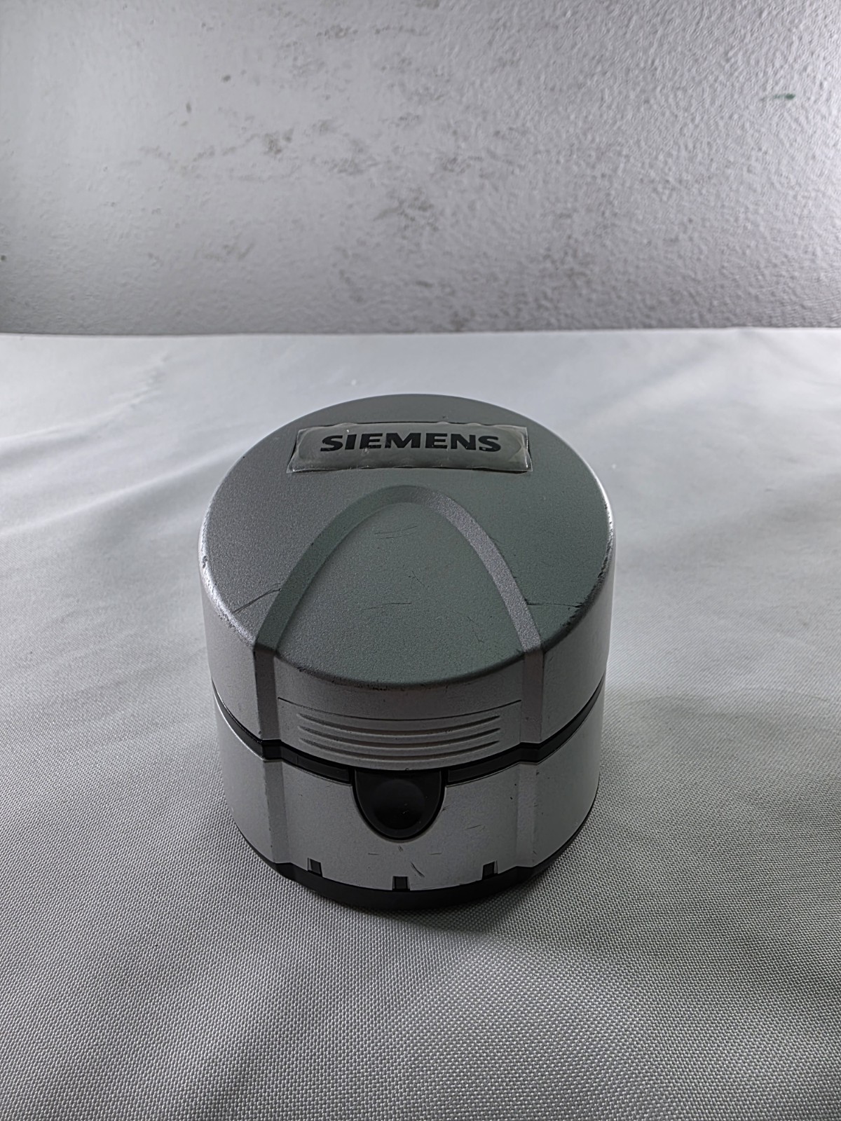 Siemens Pure 0123 Hearing Aids in Hard Case