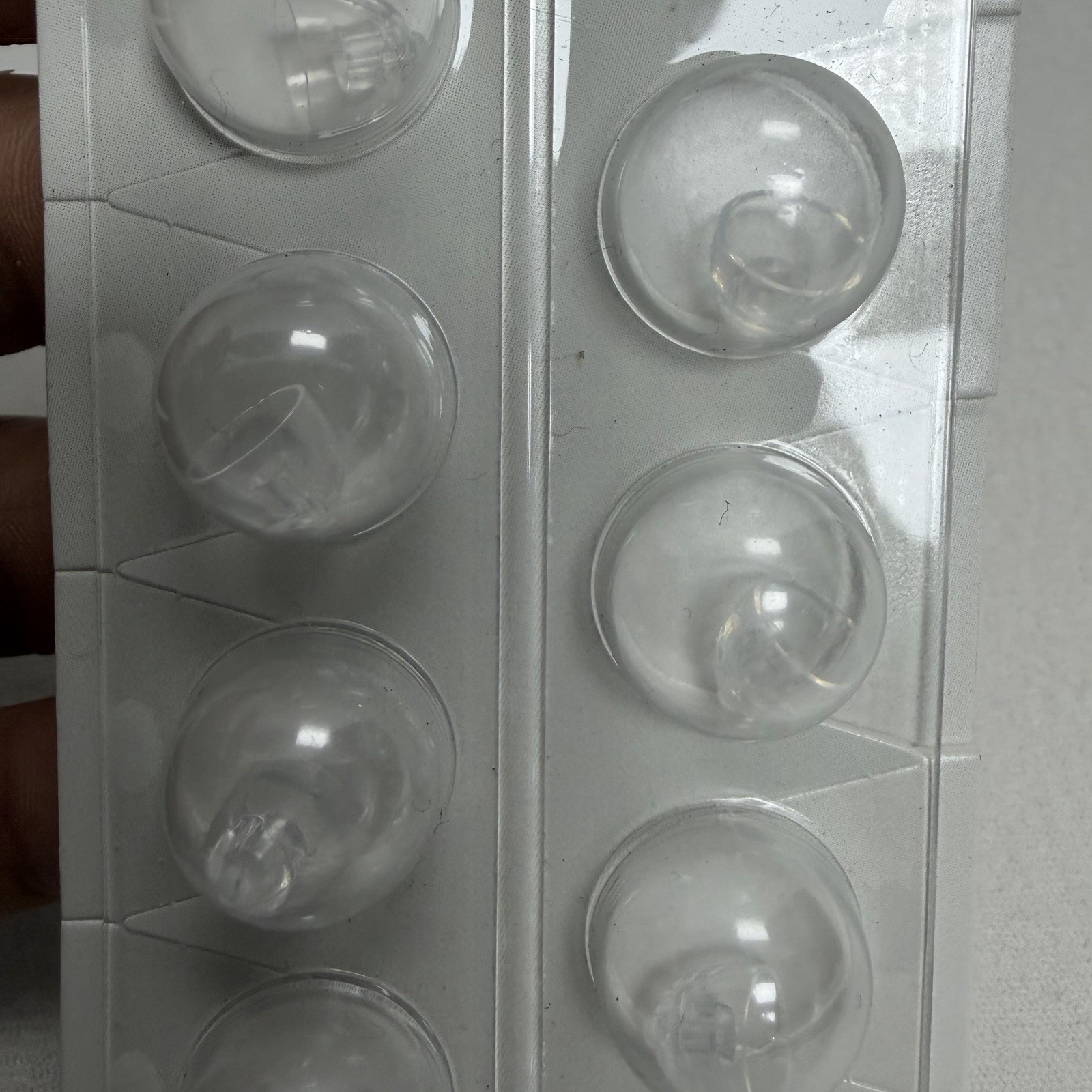 1 Pack Oticon miniFit 8mm Bass Double Vent Dome For Hearing Aids. 10 Domes Total