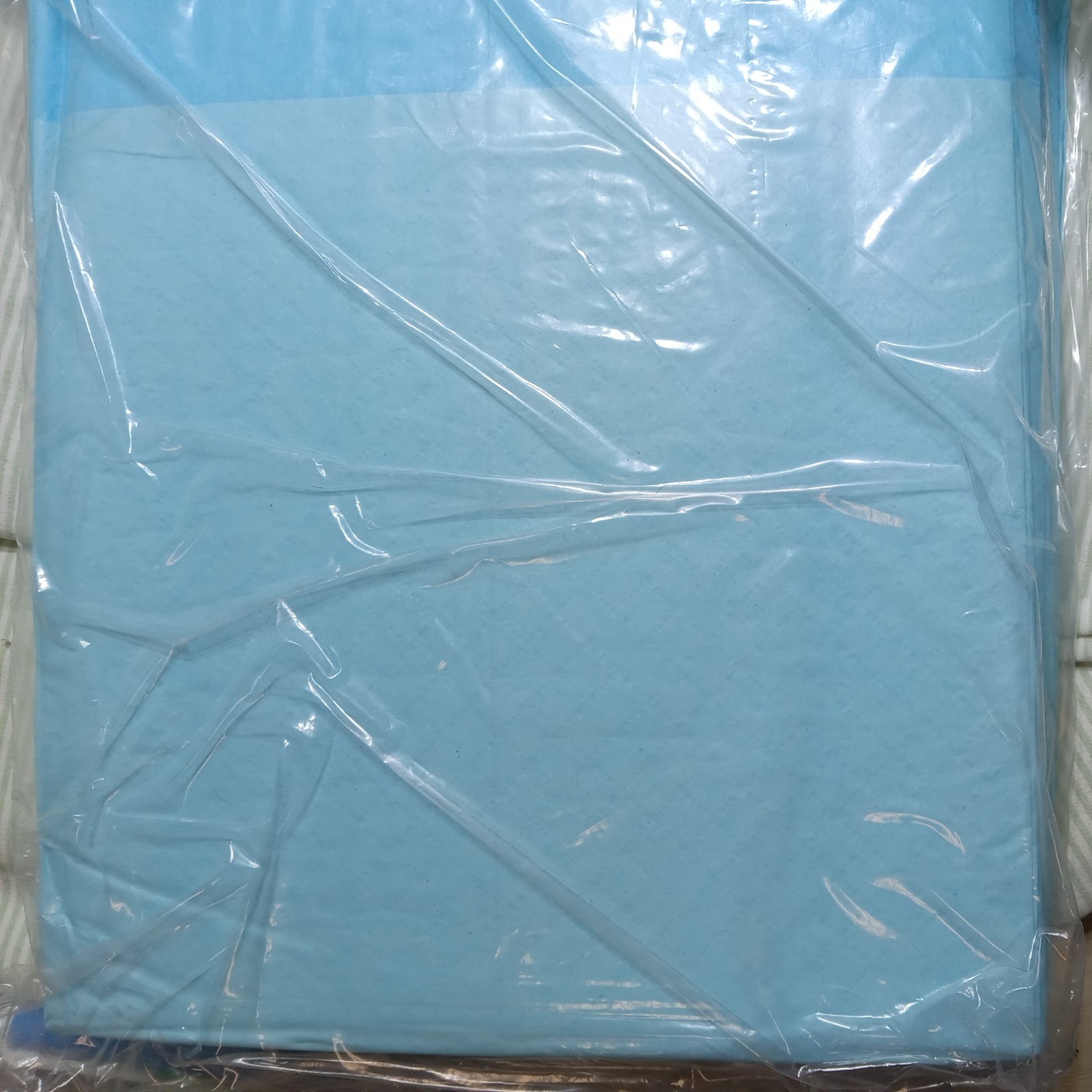 100 Secure Personal Care Products Under Pads 23×36 (15 Bags Of 10) SP13150