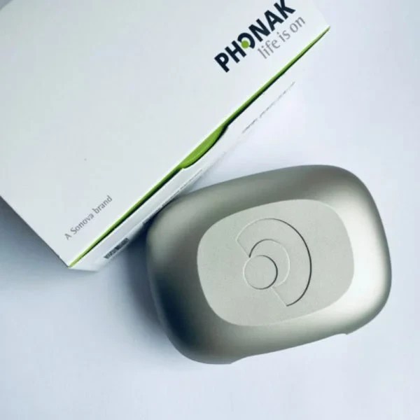 Brand new Phonak hearind device Hard case Universal Fit Free shipping