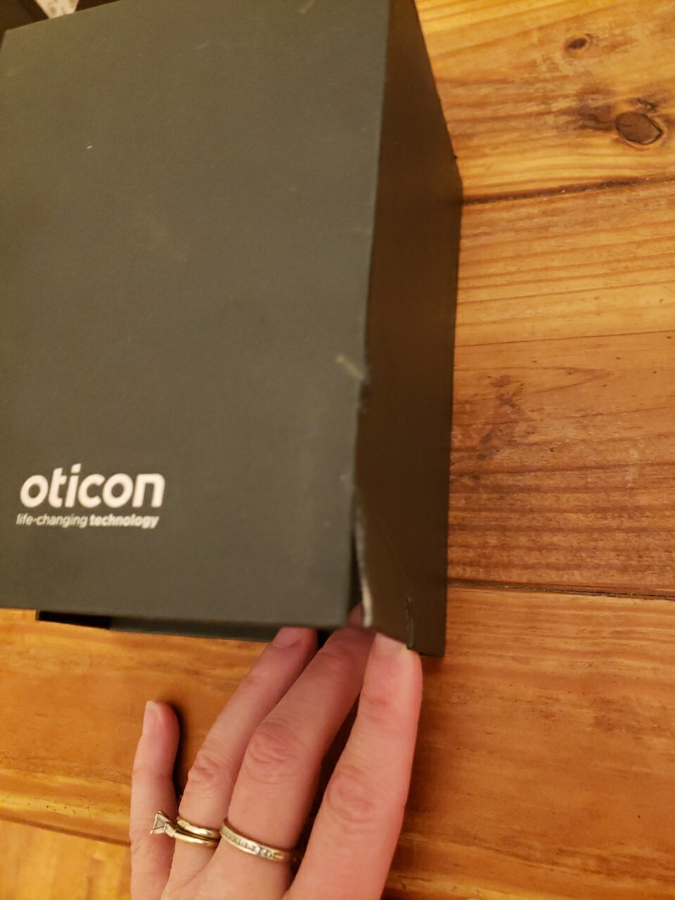 OTICON TV ADAPTER 3.0 TVA3 DOLBY DIGITAL HEARING AID KIT – NEW OPEN BOX – UNUSED