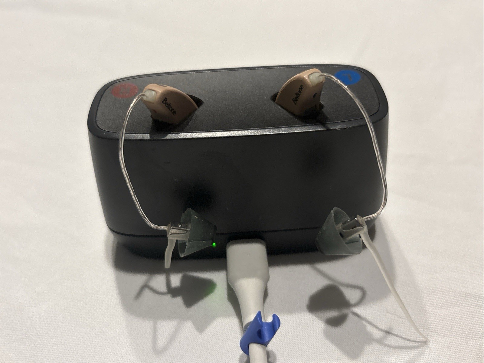 Beltone Hearing Aids 0297 W/ Charger