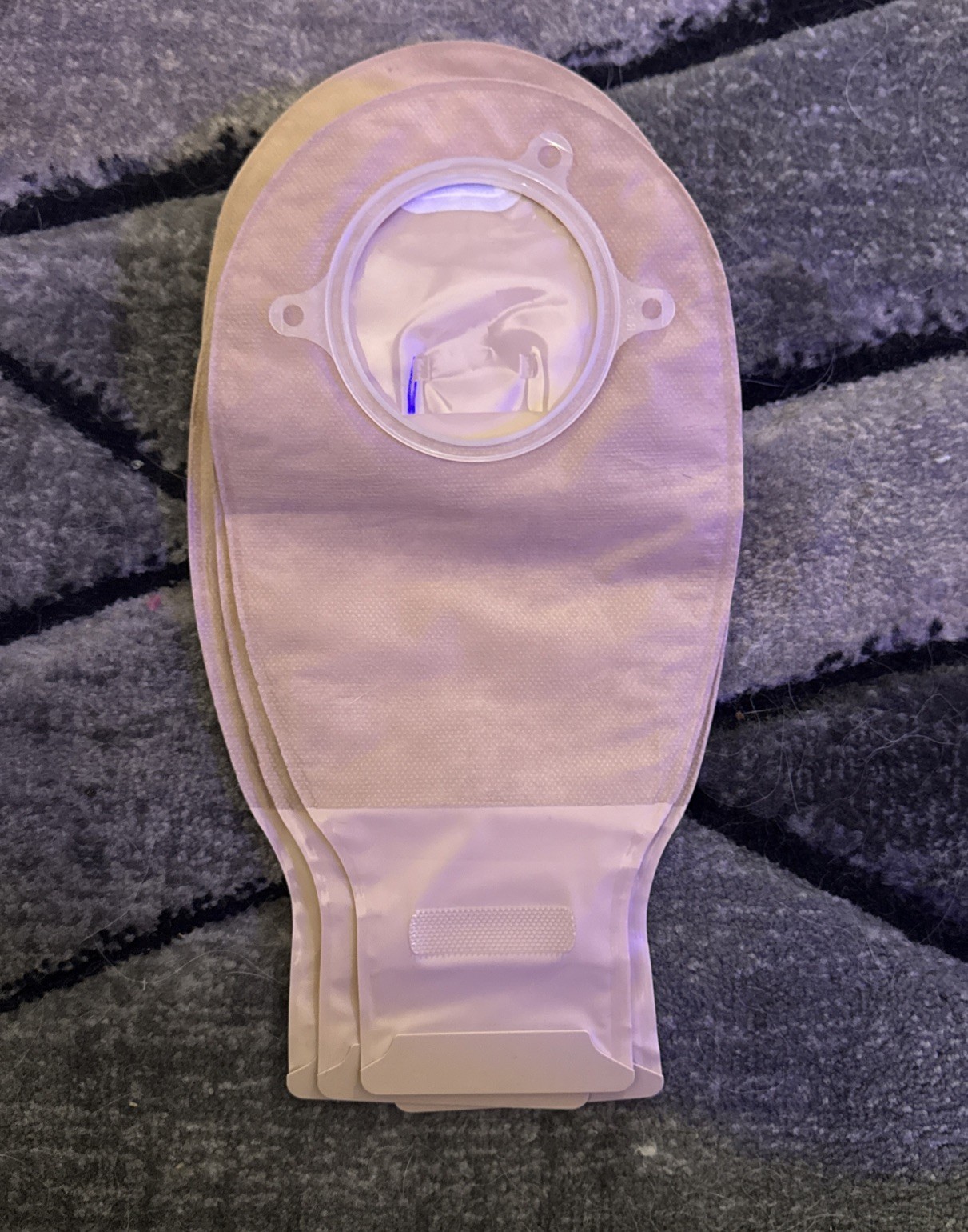 6 Convatec 416423 Natura Drainable Ostomy Pouches 2-3/4″ Flange Exp. 2030 New!