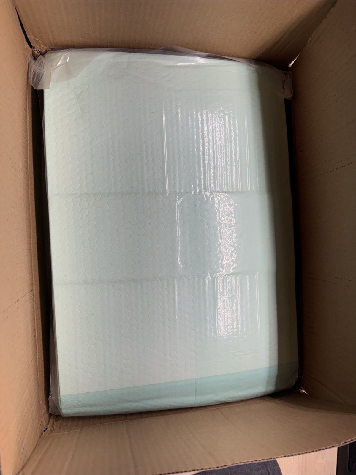 Pack of 50 Ultra Extra Large Bed Pads for Incontinence 36 x 36 in.