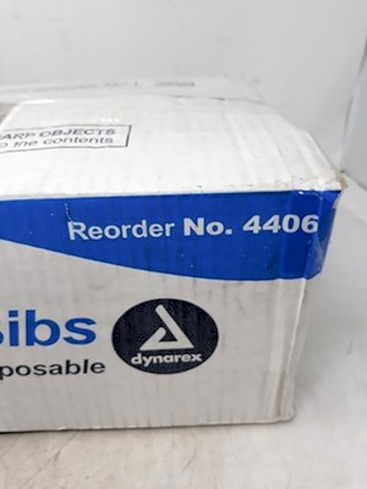 Dynarex 4406 Adult Lap Bibs Slipover Disposable 300/Case 16×33 Clothing 300-Pack