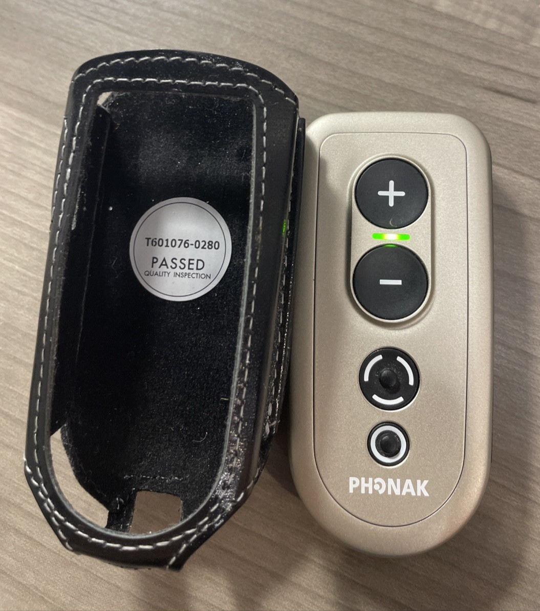 PHONAK PilotOne II Hearing Aid Remote Control WITH Protective Leather Case