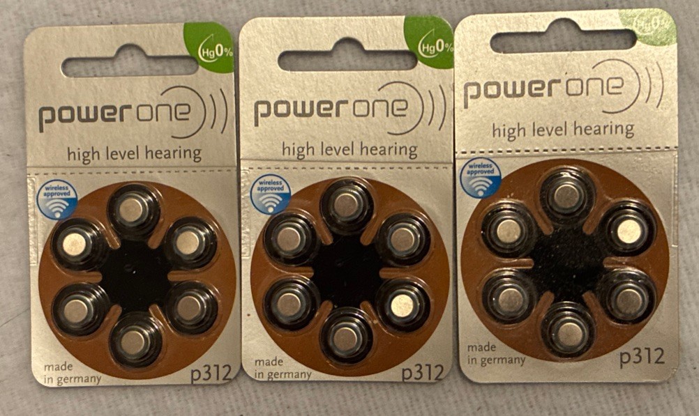 Lot of 18 Power One p312 Hearing Aid Battery, EXP 4/23 FREE SHIPPING 1.45V