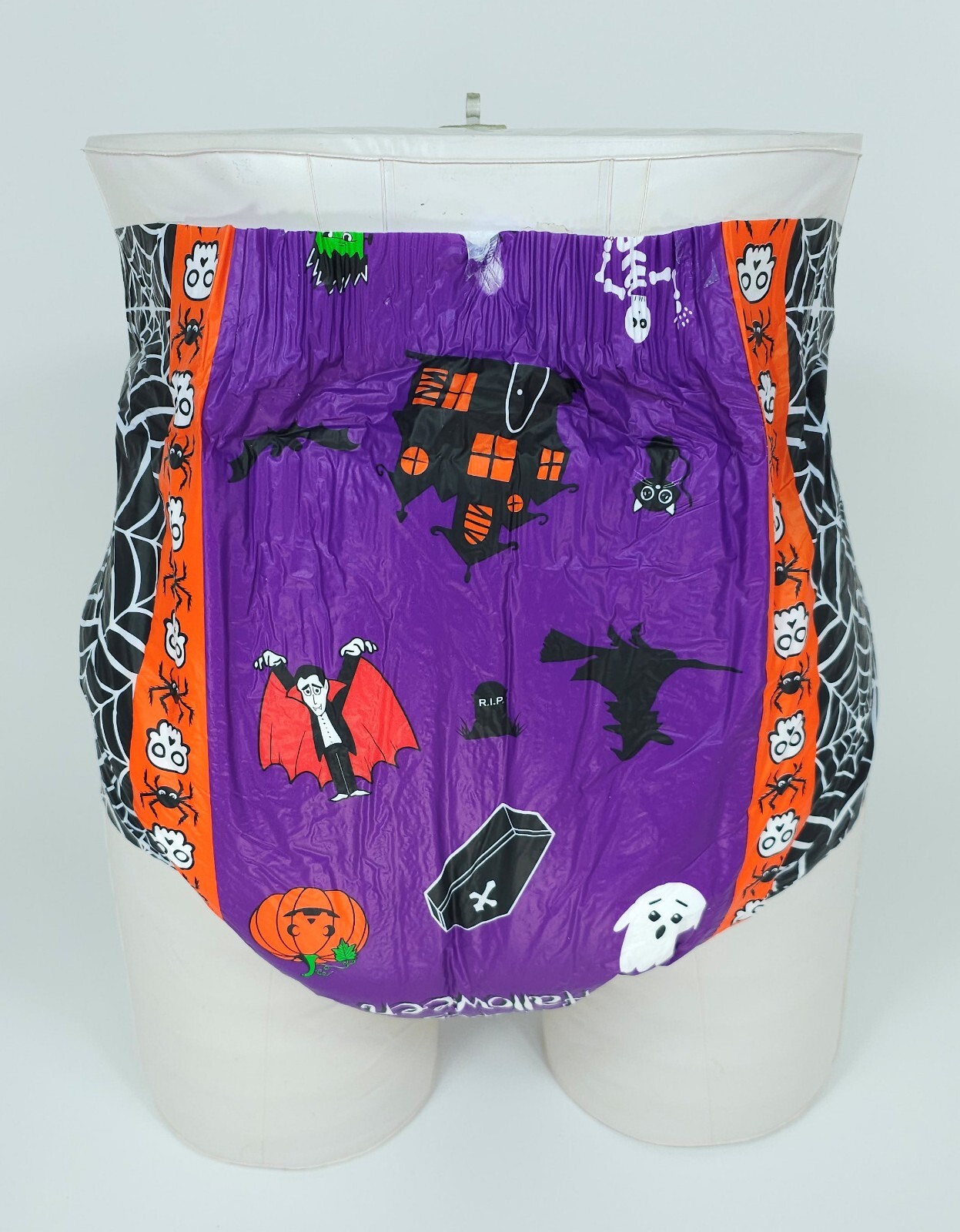 Med-Adult Printed Halloween Christmas Diapers Medium 28″-40″ Mixed Case/4 Packs