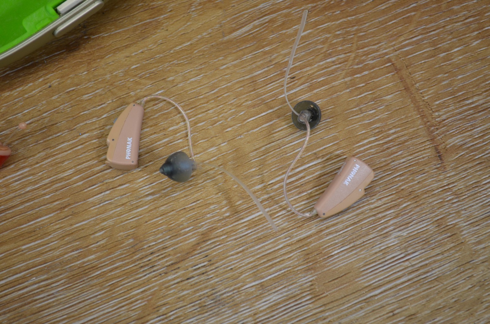 Phonak Ambra Micro Hearing Assistance Aid Flesh Tan Skin Color Device Pair Set