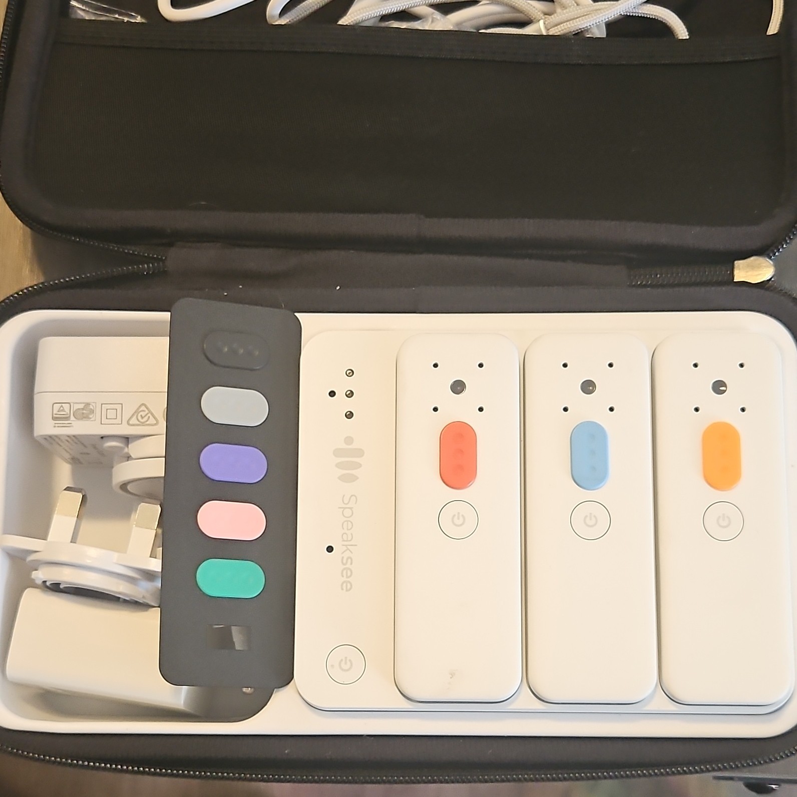 Speaksee Audio/Hearing Loop Transmitter Set White w/ Charging Case & Adapters