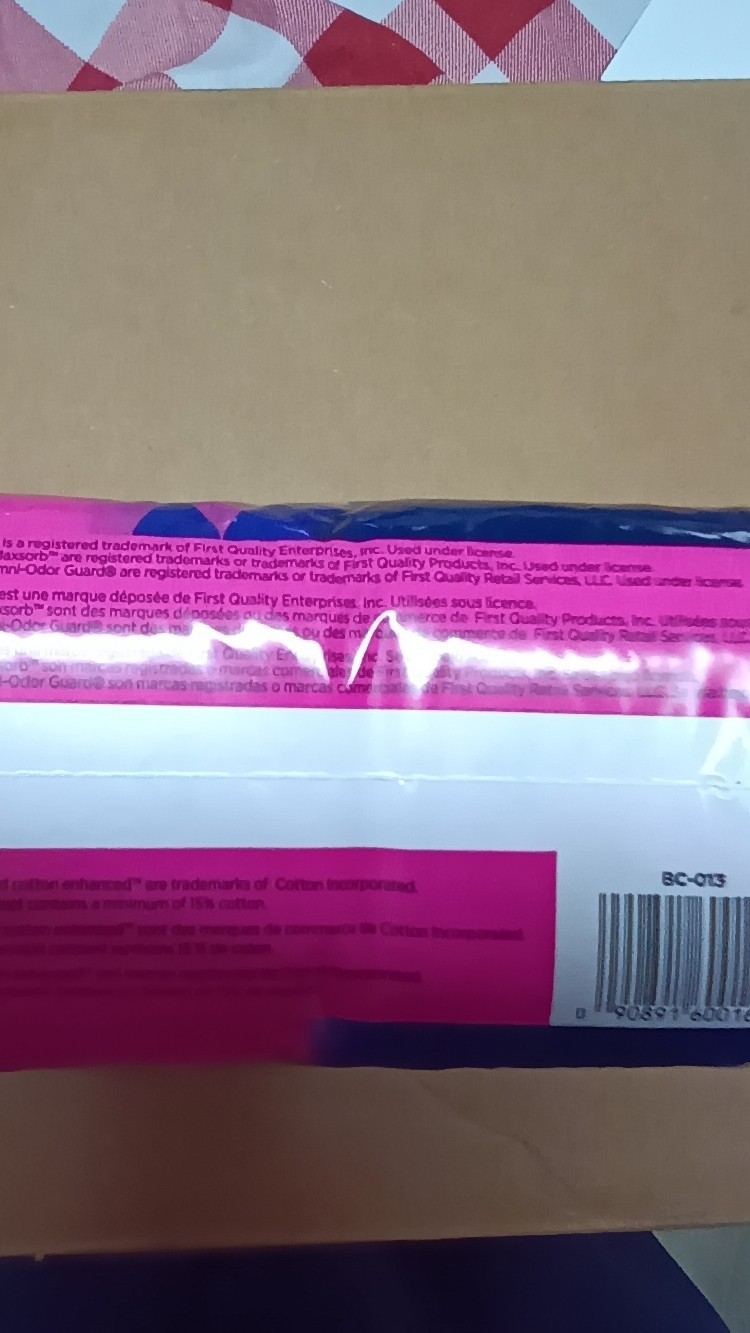 Prevail Daily Incontinence Pads Long Moderate Absorbency 16 Ct 348 ml