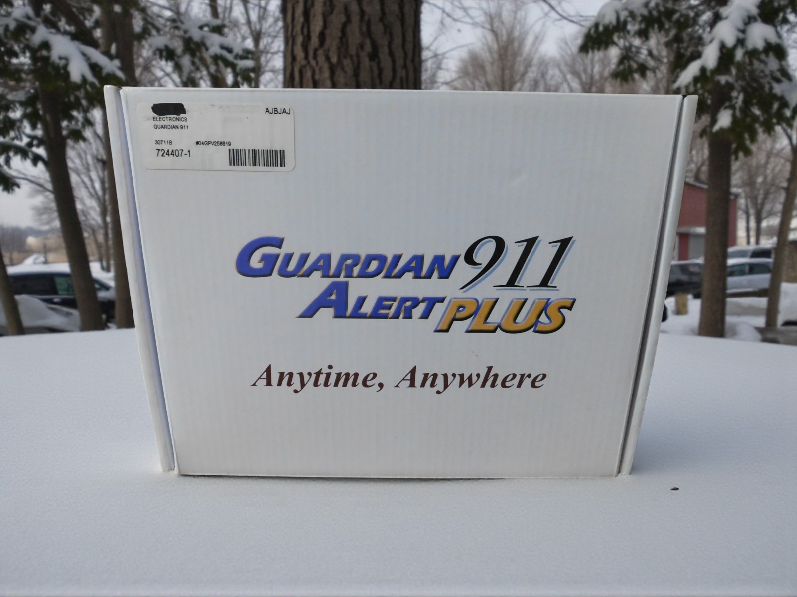LogicMark Guardian Alert 911 Plus Emergency Response System