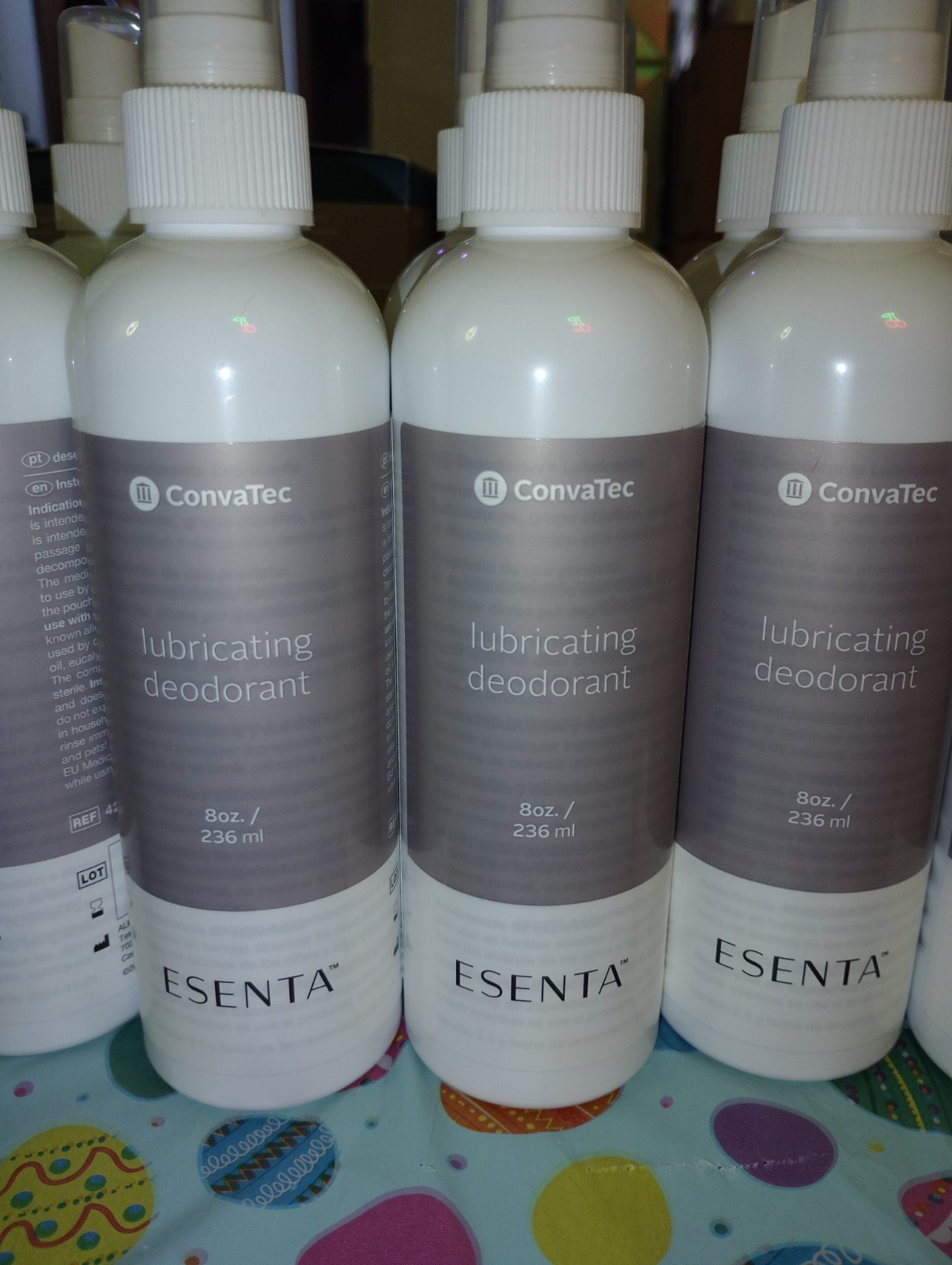 BUNDLES OF 2 NEW BOTTLES CONVATEC ESENTA LUBRICATING DEODORANT,8oz REF #423574