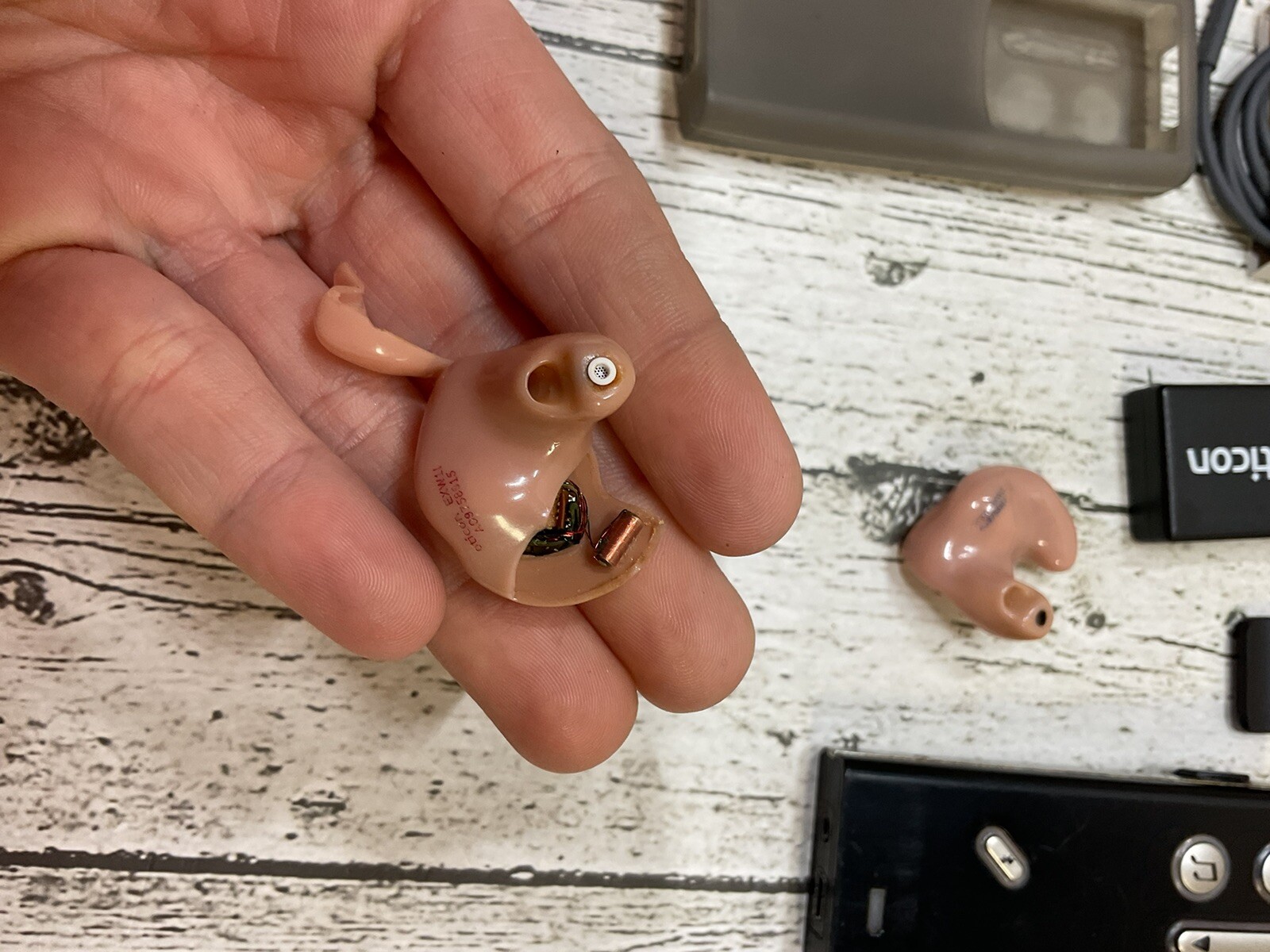Oticon People First + Accessories