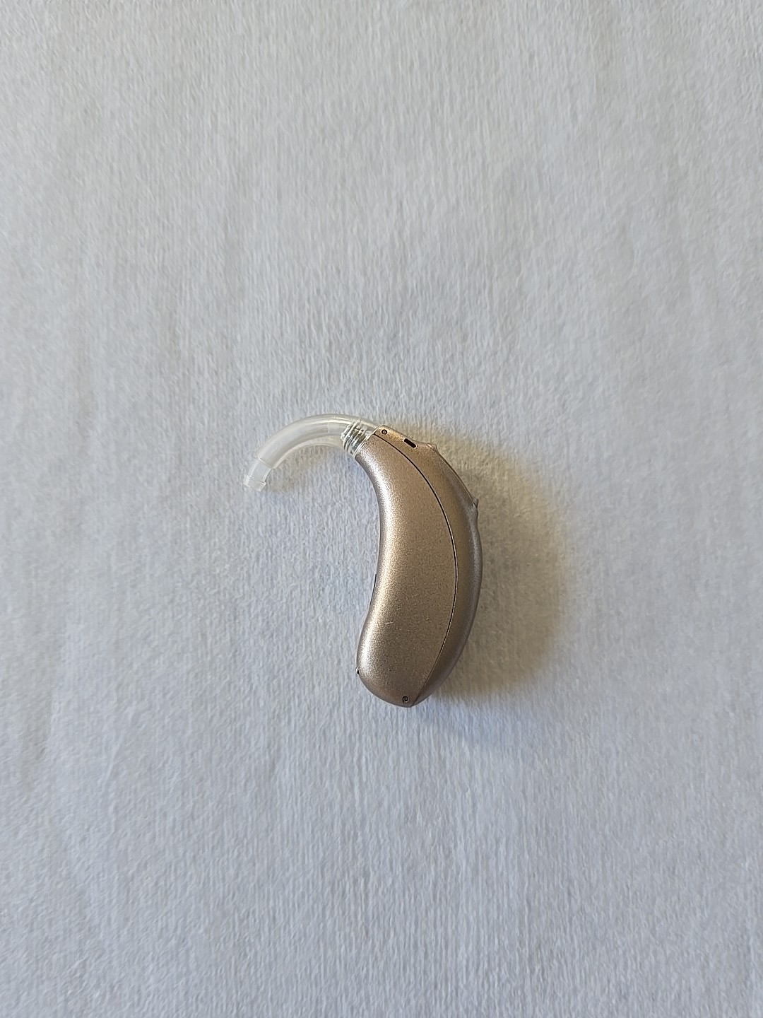 1X_ NAIDA PARADISE P90-PR BTE HEARING AID. SEVERE TO PROFOUND HEARING LOSSES.