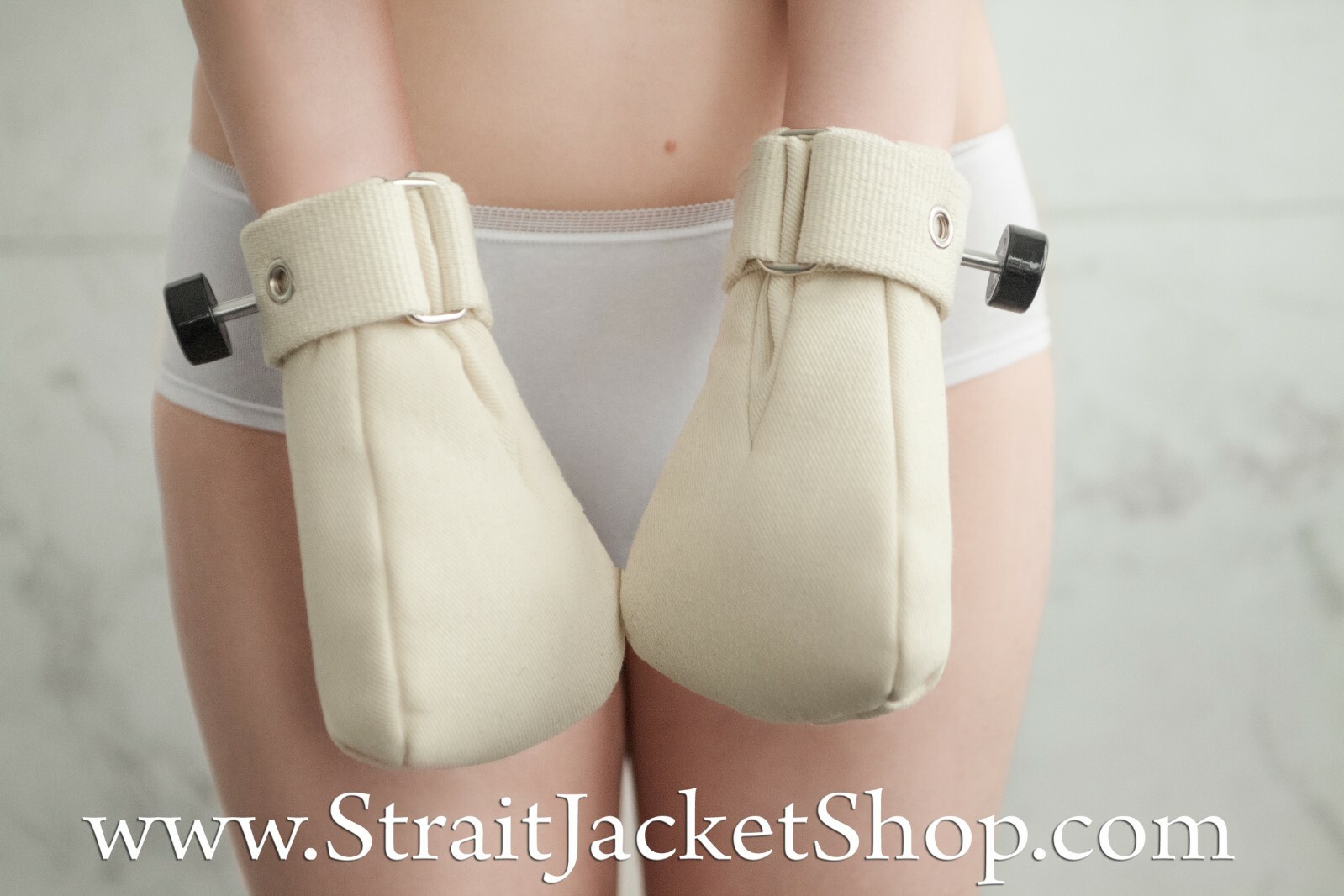 Medical Safety Mittens – Restraining soft padded mittens Segufix Locks or Buckle