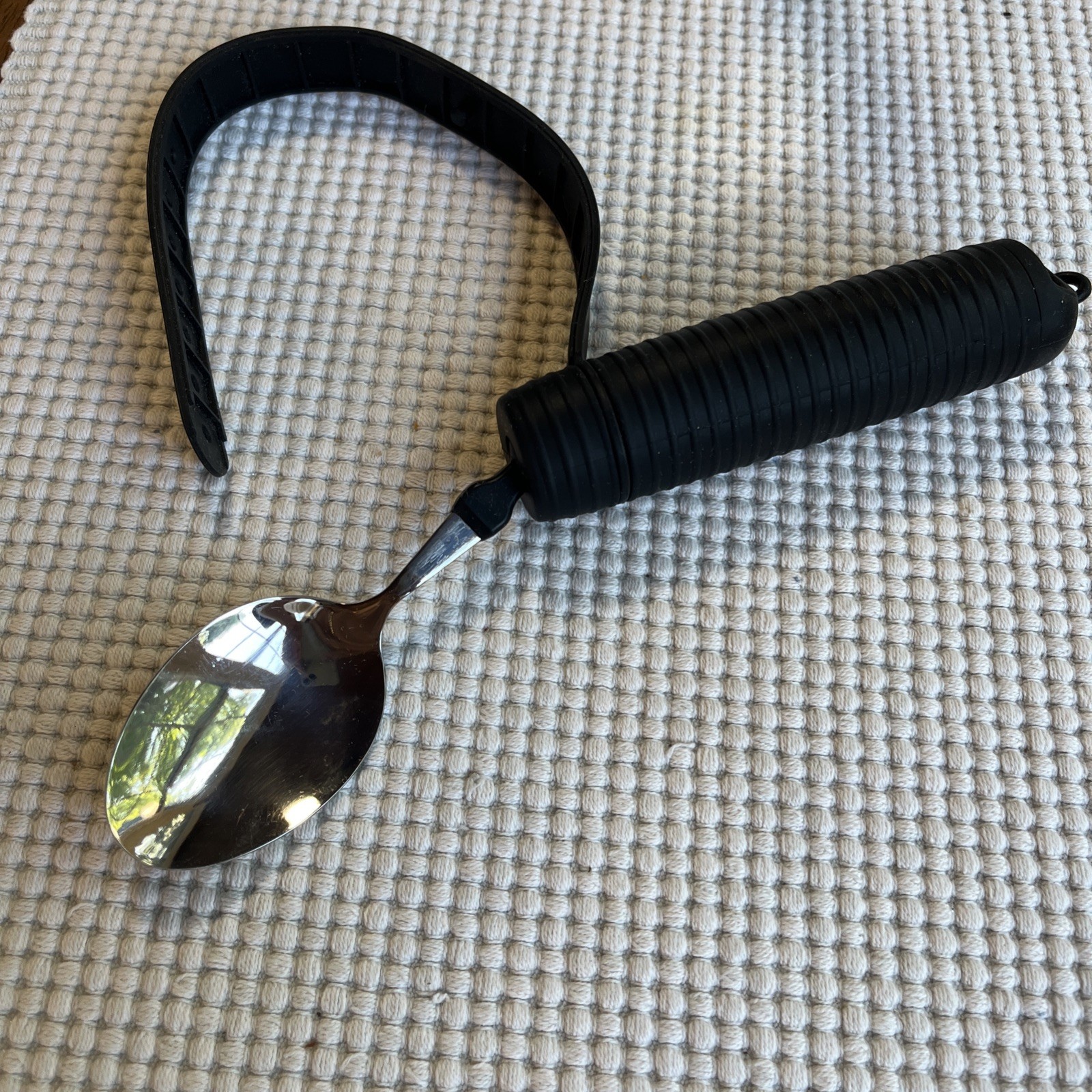 Adaptive Spoon For The Disabled Or Elderly/Stainless steel ( positioning spoon)