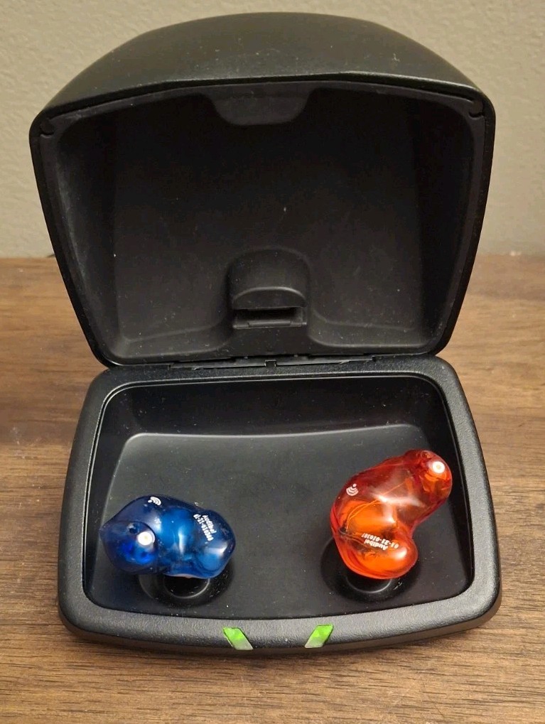 Starkey Audibel Via AI 16 Custom Hearing Aids + Charger CASE ONLY / UNTESTED