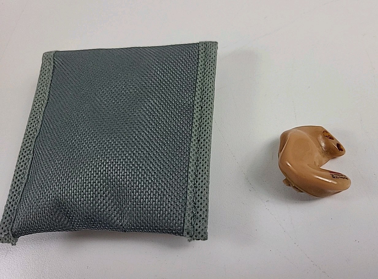 Starkey CE Single Hearing Aid Red Right Ear – Model 01-86120800