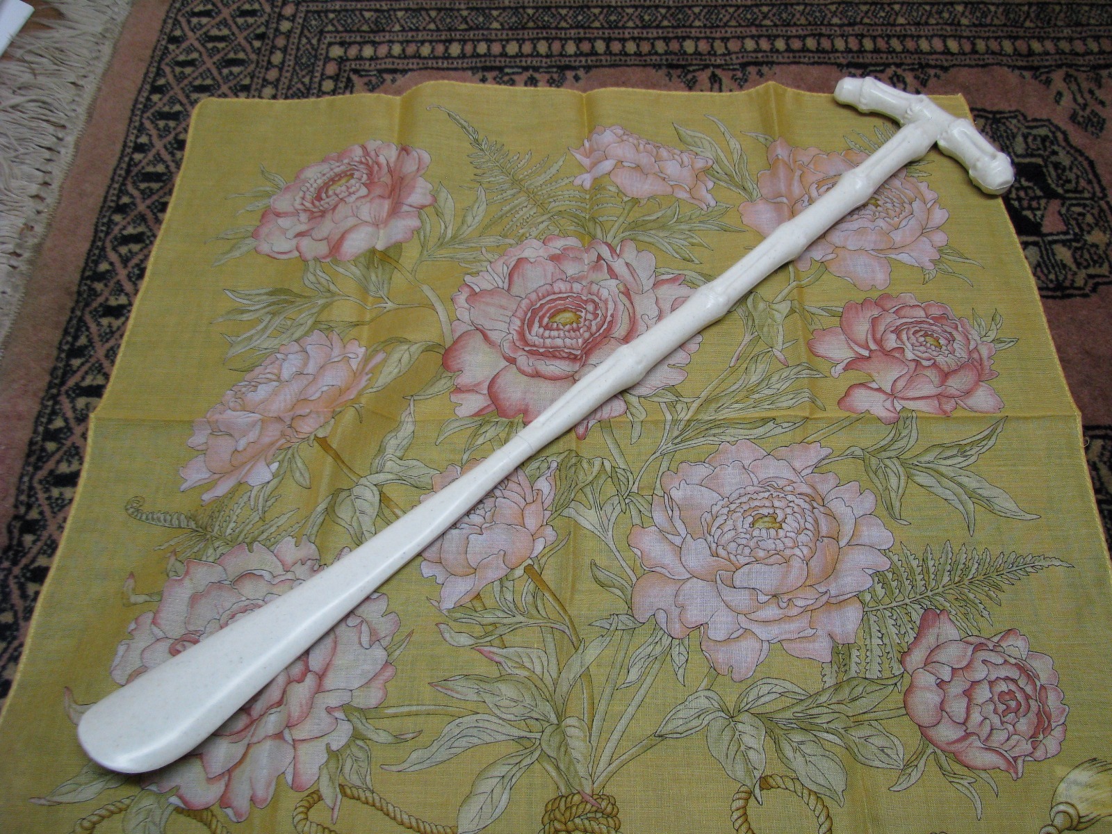 Maddak Shoehorn T Handle Ableware – Model 738242000