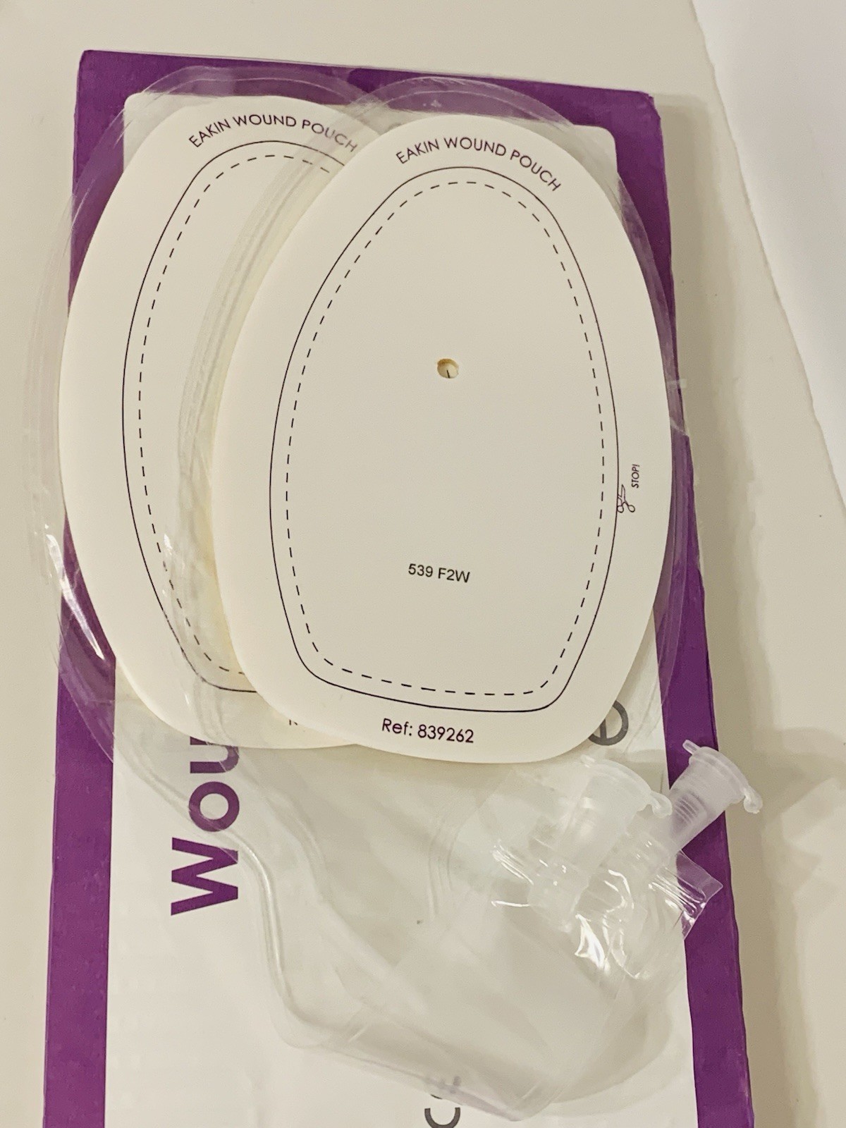 2 ConvaTec Eakin Wound Pouch 839262 Ostomy Fistula Pack/2 Pouches, NO BOX