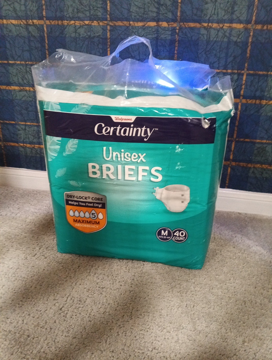 Certainty Unisex Briefs 40 count Size M Fits 32-44