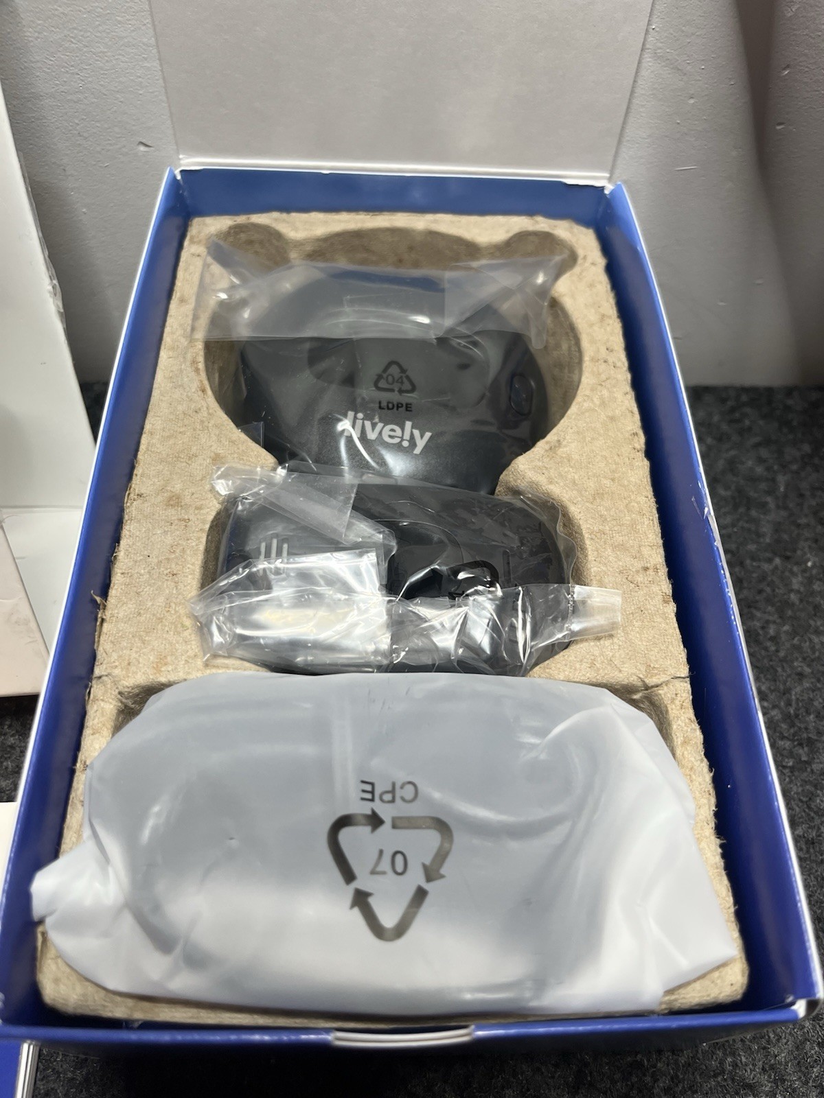 Lively Mobile2 Medical Alert Device GPS 24/7 Help Open Box
