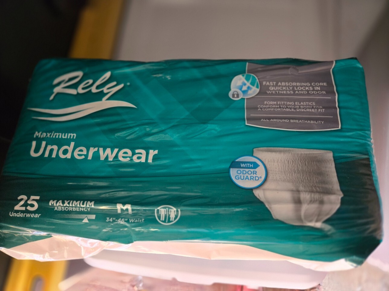 Rely 25 count Pack Maximum Adult Underwear Absorbency Medium Diapers
