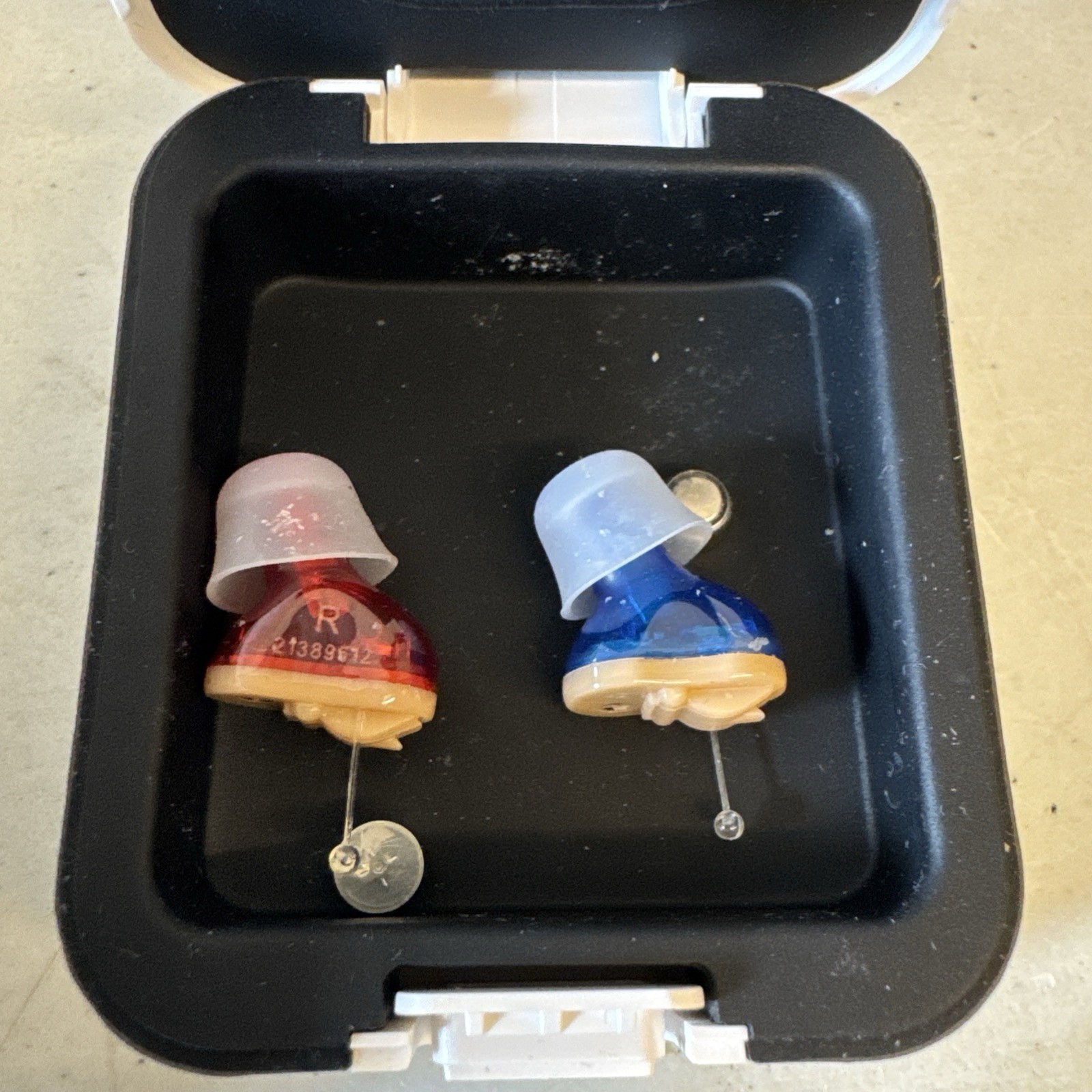 Huehearing Hearing Aid Pair In Original Case And Box With Tools