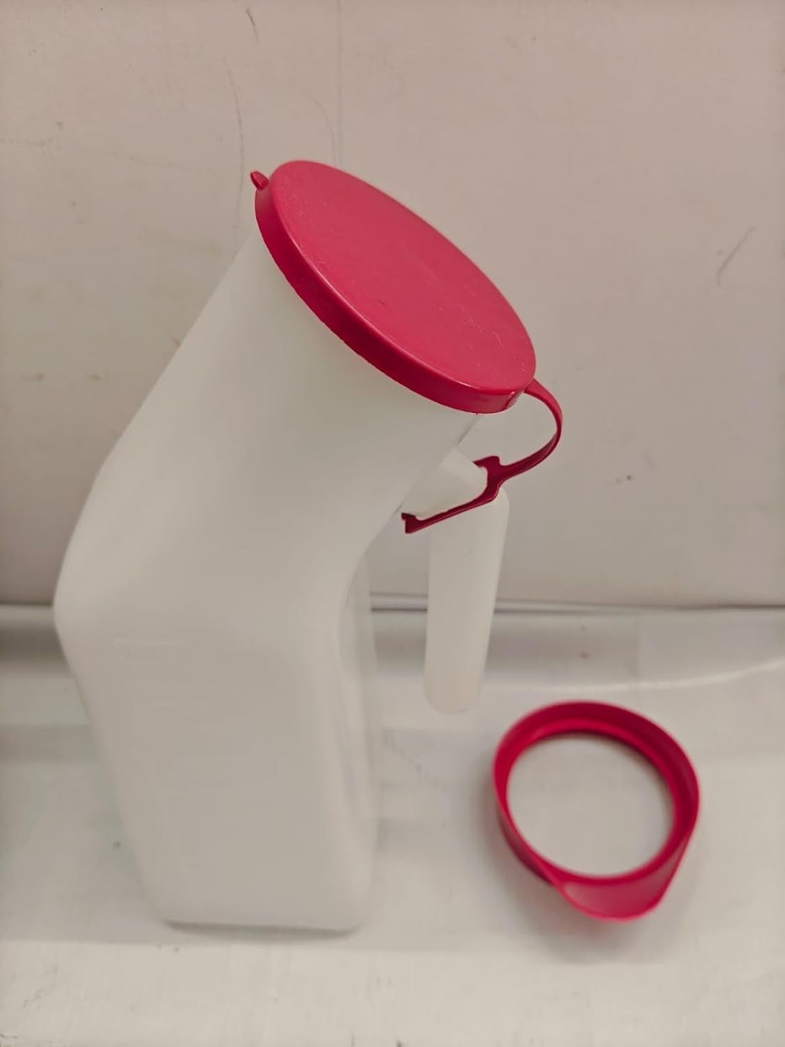 Portable Urine Pot with Cap, 1000 ML, Polypropylene Medical Grade Plastic 2 pack