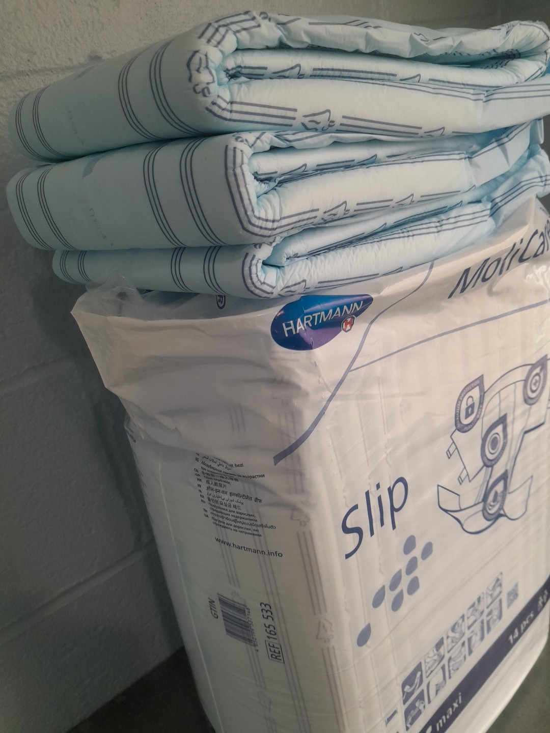 sample of 3 Molicare Maxi size MEDIUM adult diapers