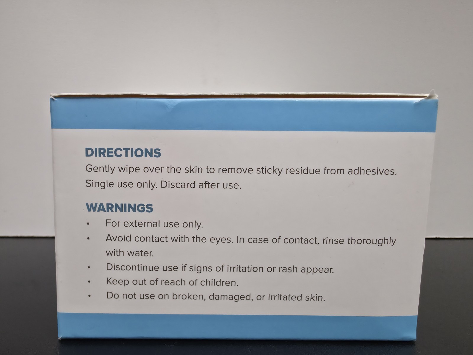 JJ CARE Hypoallergenic Adhesive Remover Wipes 6″X7″ 50 pk. NEW/OPEN BOX
