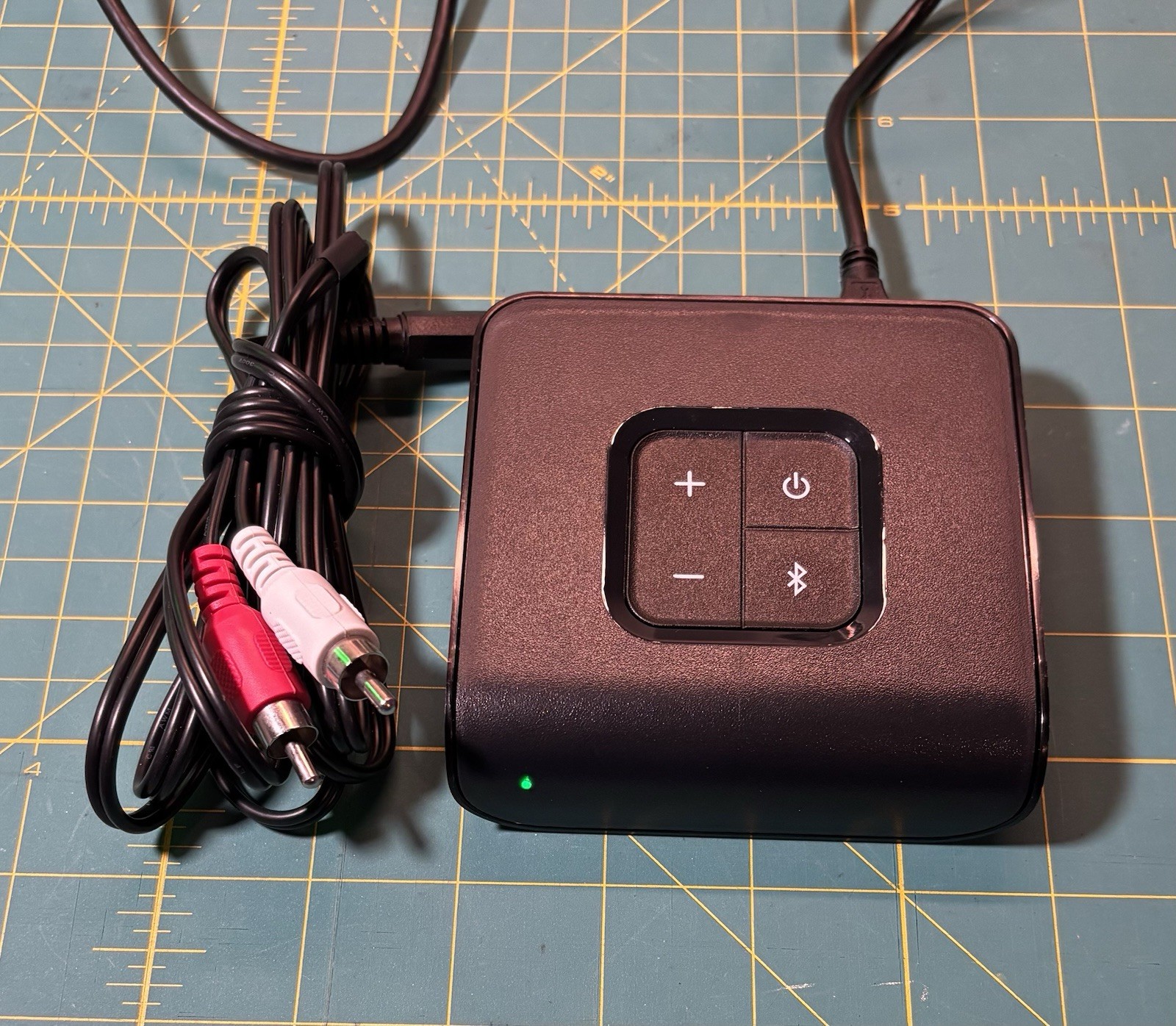 Starkey Hearing Technologies TV Streamer Model800 2.4GHz Wireless Audio READ!
