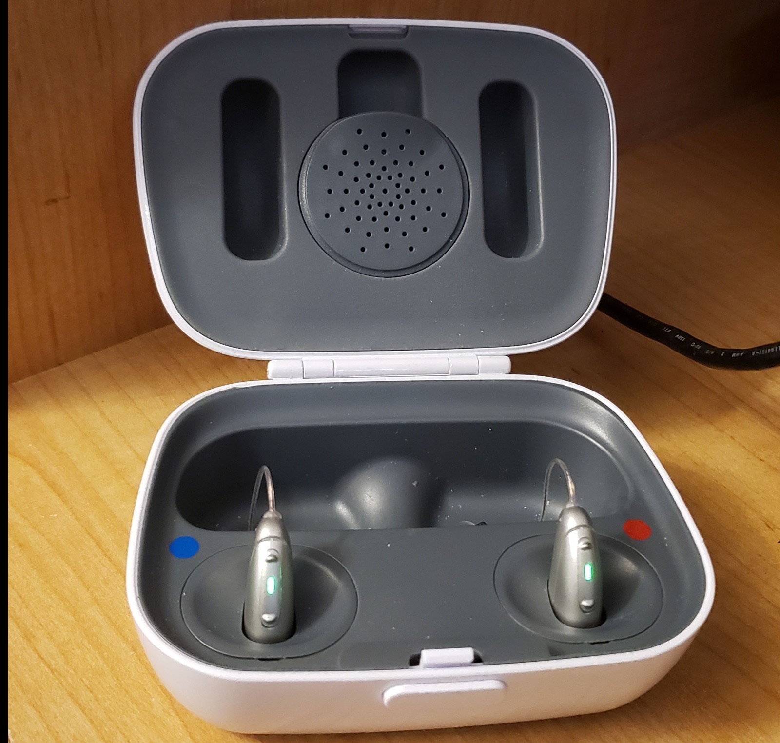 AudioNova Dx R Li Sonova ag laubisrutisrasse 28 ch 8712 stafa swiss Hearing Aid