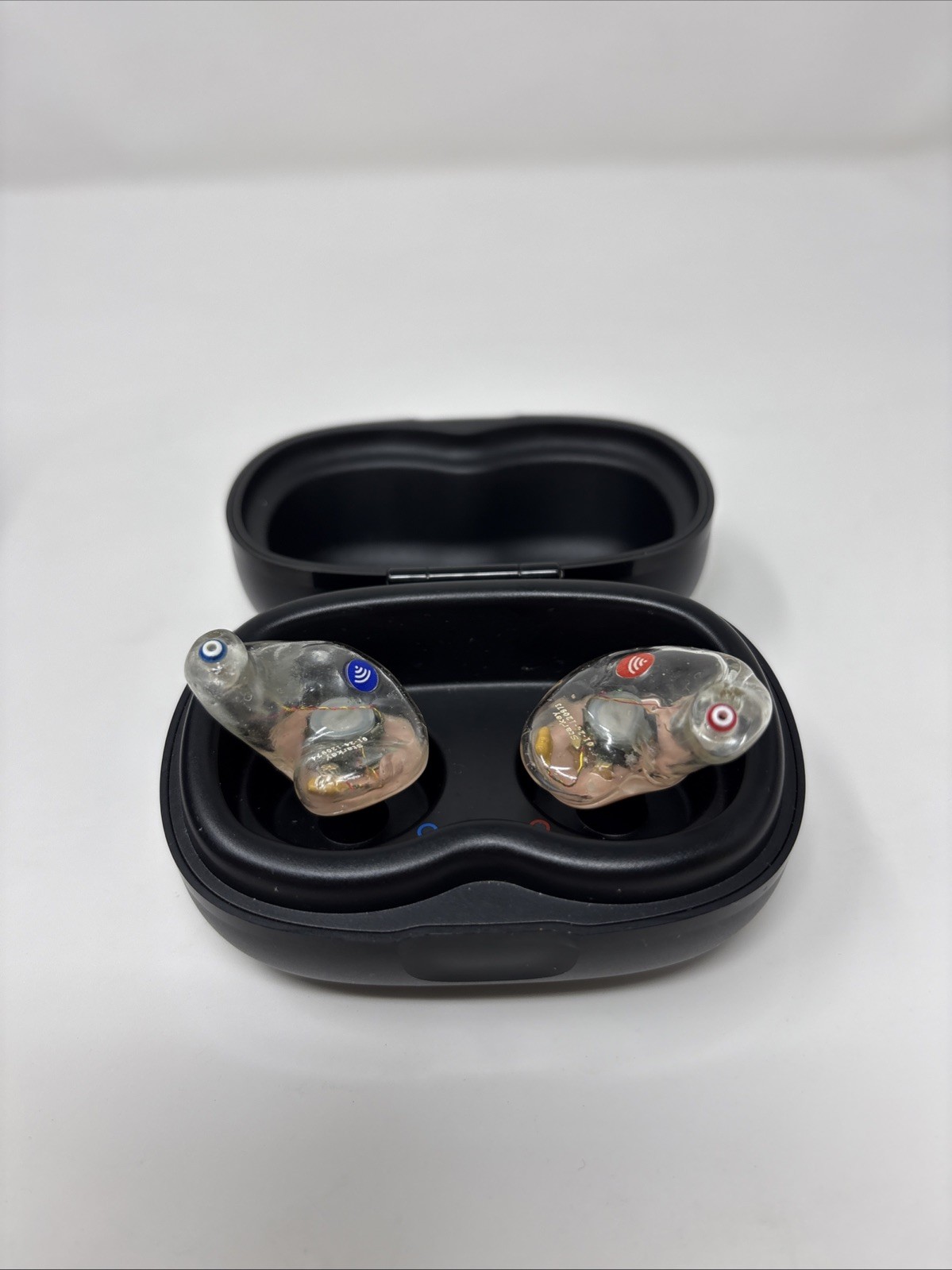 STARKEY GENESIS AI 12 Hearing Aids Pair With Charging Case Bluetooth