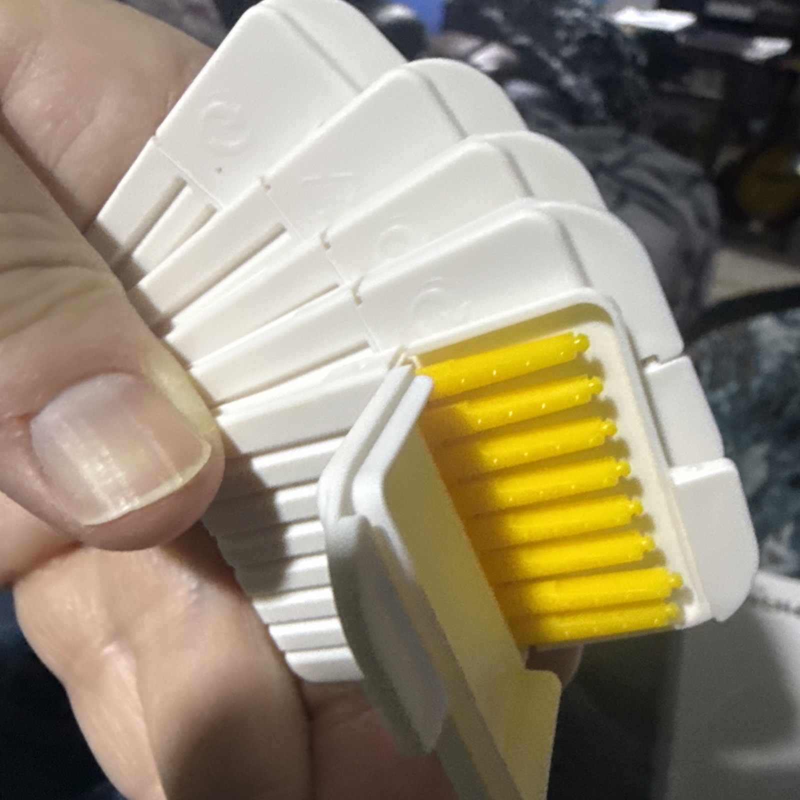 Hear Clear 5 Packs of 8 Wax Guard Filters – Easy Install for Most Hearing Aids