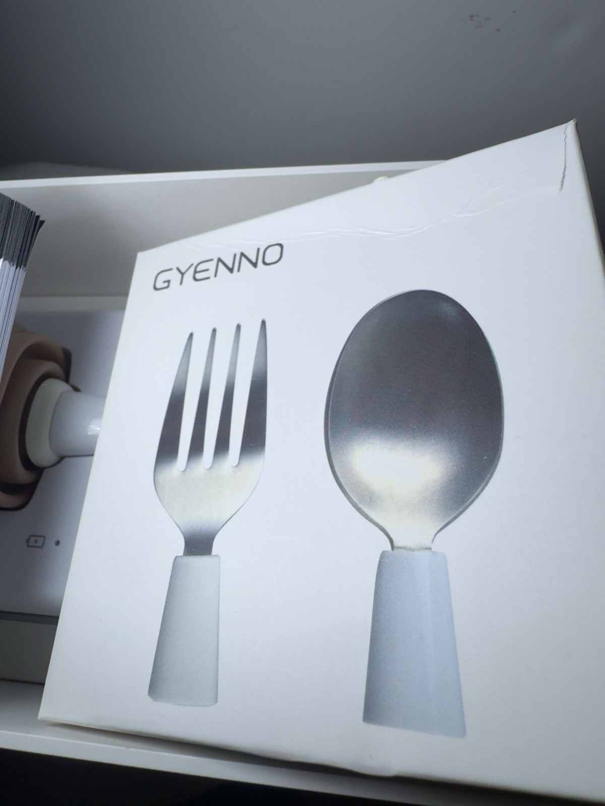 Gyenno Spoon Lite Anti Tremor Spoon & Fork Reduced Mobility/Parkinsons GM1004
