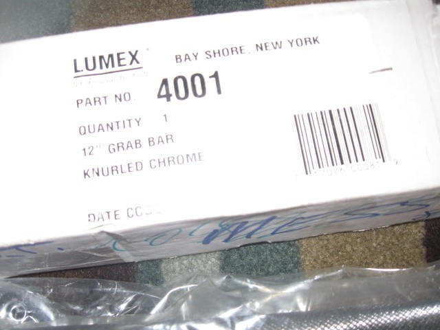 GRAB BAR 12″ LUMEX Knurled Chrome Finish