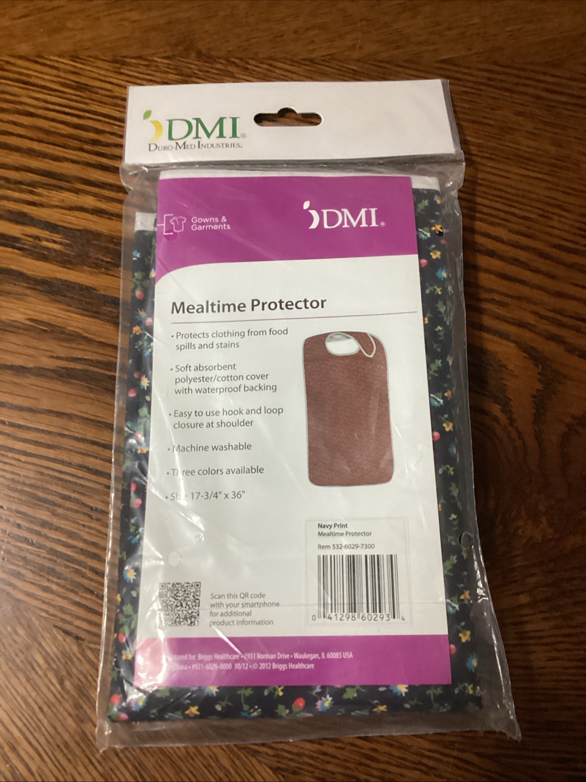 Duro-Med Mealtime Protector, Fancy Print Navy 1 Count (Pack of 1),