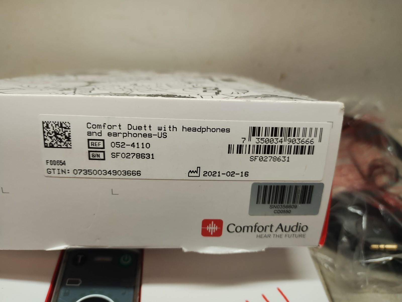 Comfort Audio Duett Personal Listener w/ Headphones & Earphones – Model 052-4110