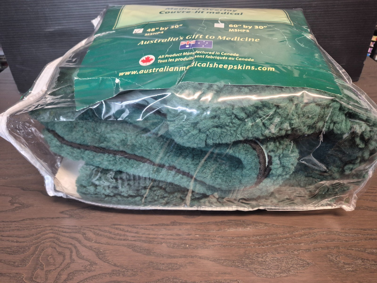 Australian SHEEPSKIN Medical Bed Pad 30″ x 48″ Unused With Original Packaging