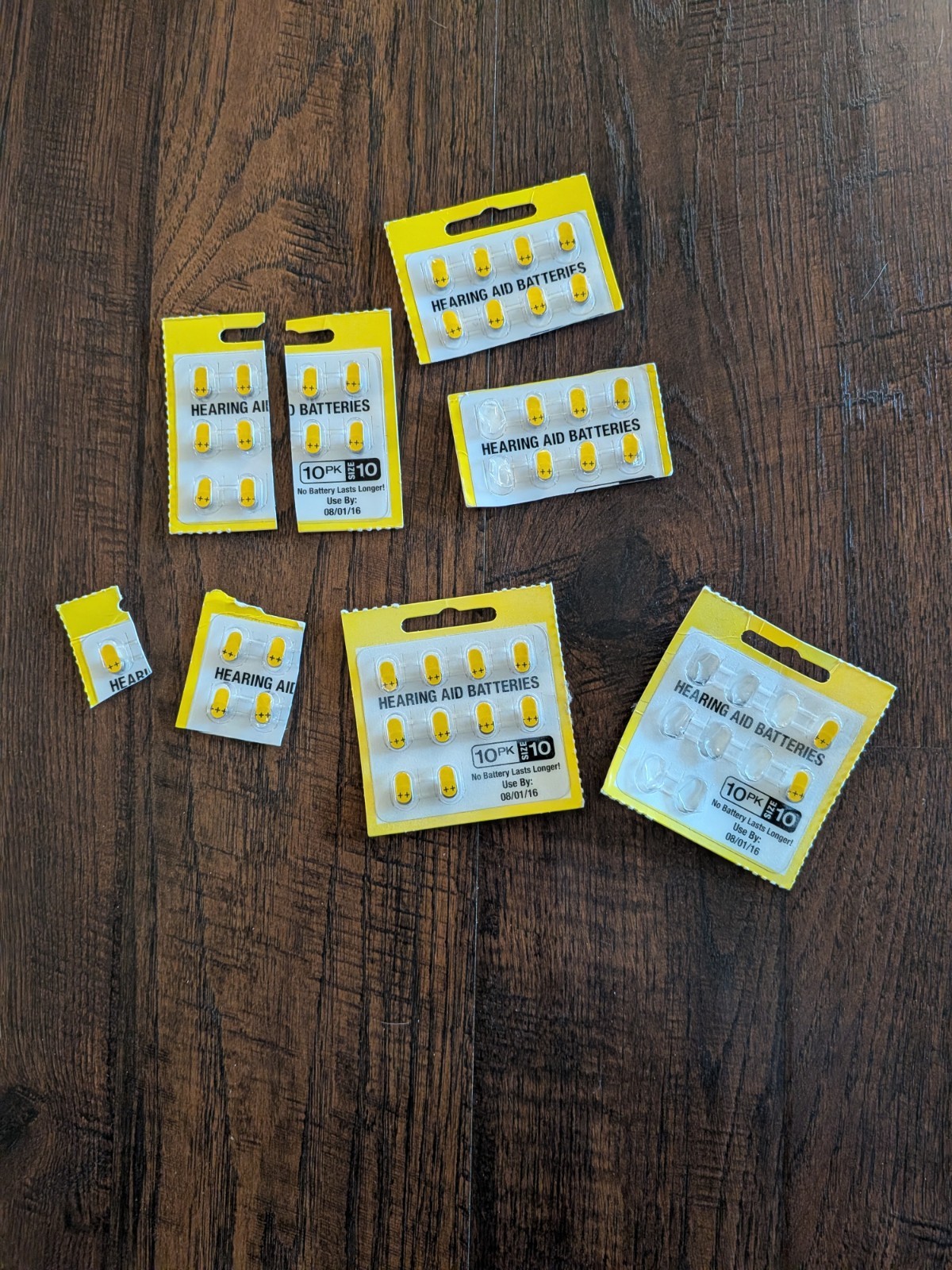 Costco Brand Hearing Aid Batteries Size 10 EXPIRED 08/01/2016 #41 Total