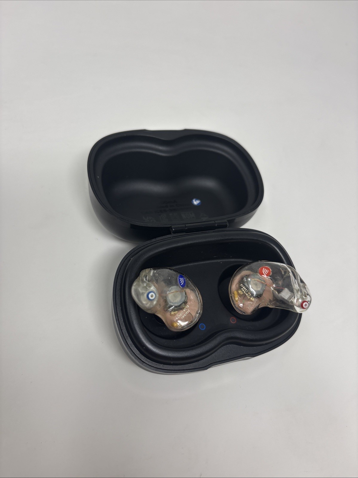 STARKEY GENESIS AI 12 Hearing Aids Pair With Charging Case Bluetooth