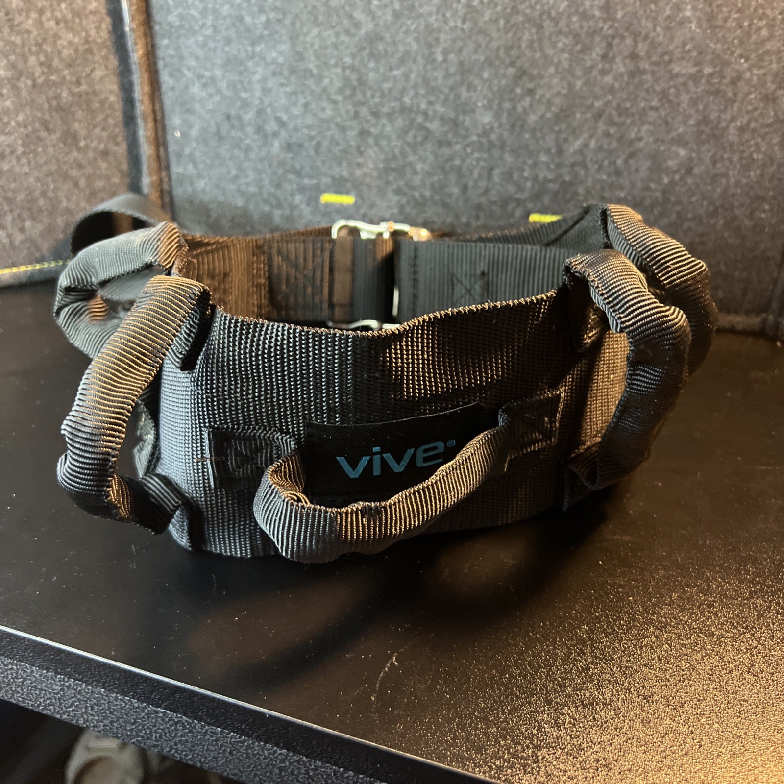 Vive Gait Belt (300Lbs) Transfer Belt with Handles – Medical Nursing Safety