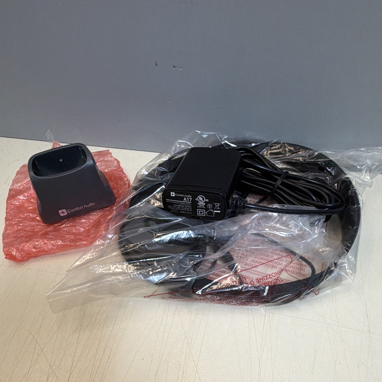 Comfort Audio Duett Charger Unit CD0650, A17 Power Supply & Headphones SealedNIB
